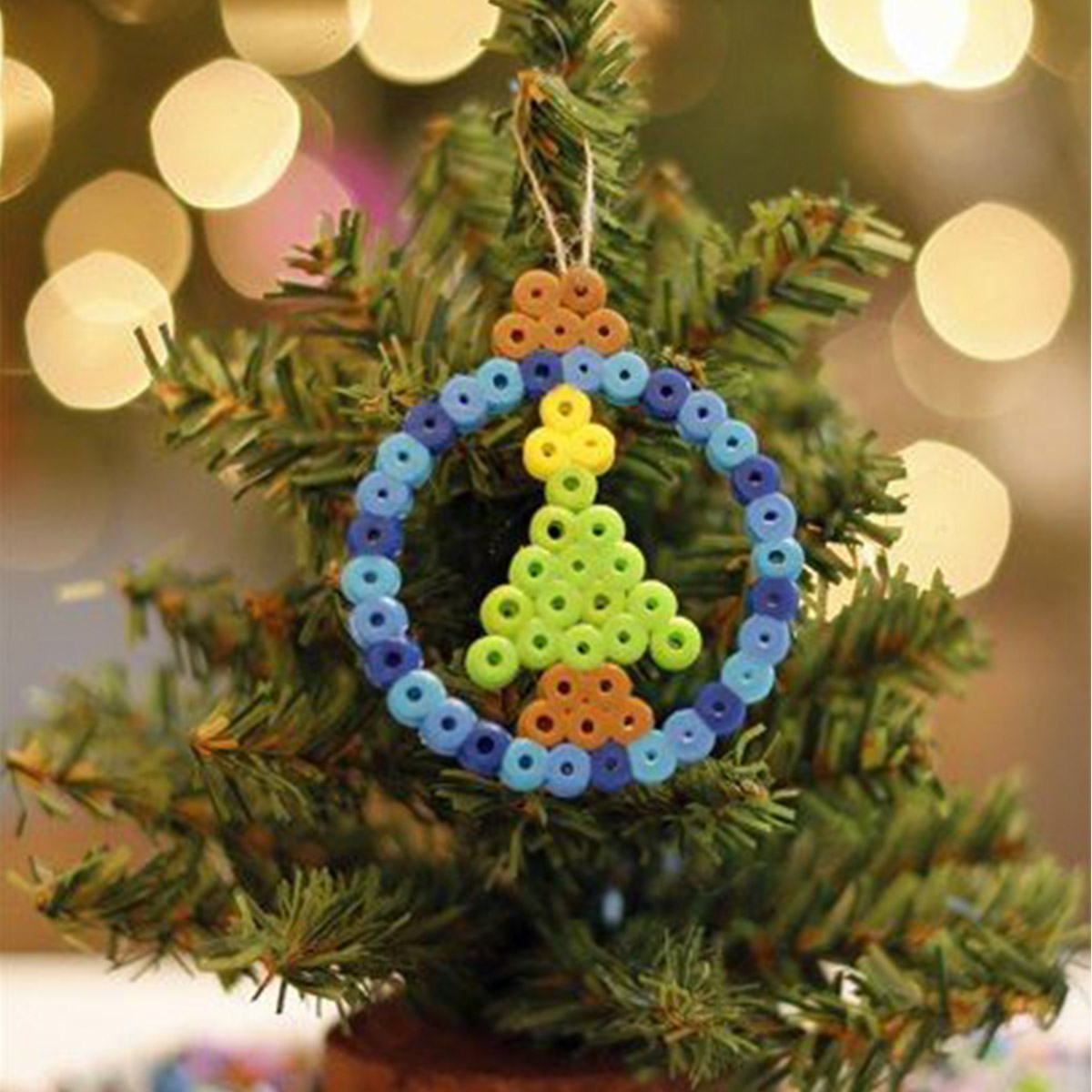 10+ Perler Beads Christmas Decor Ideas